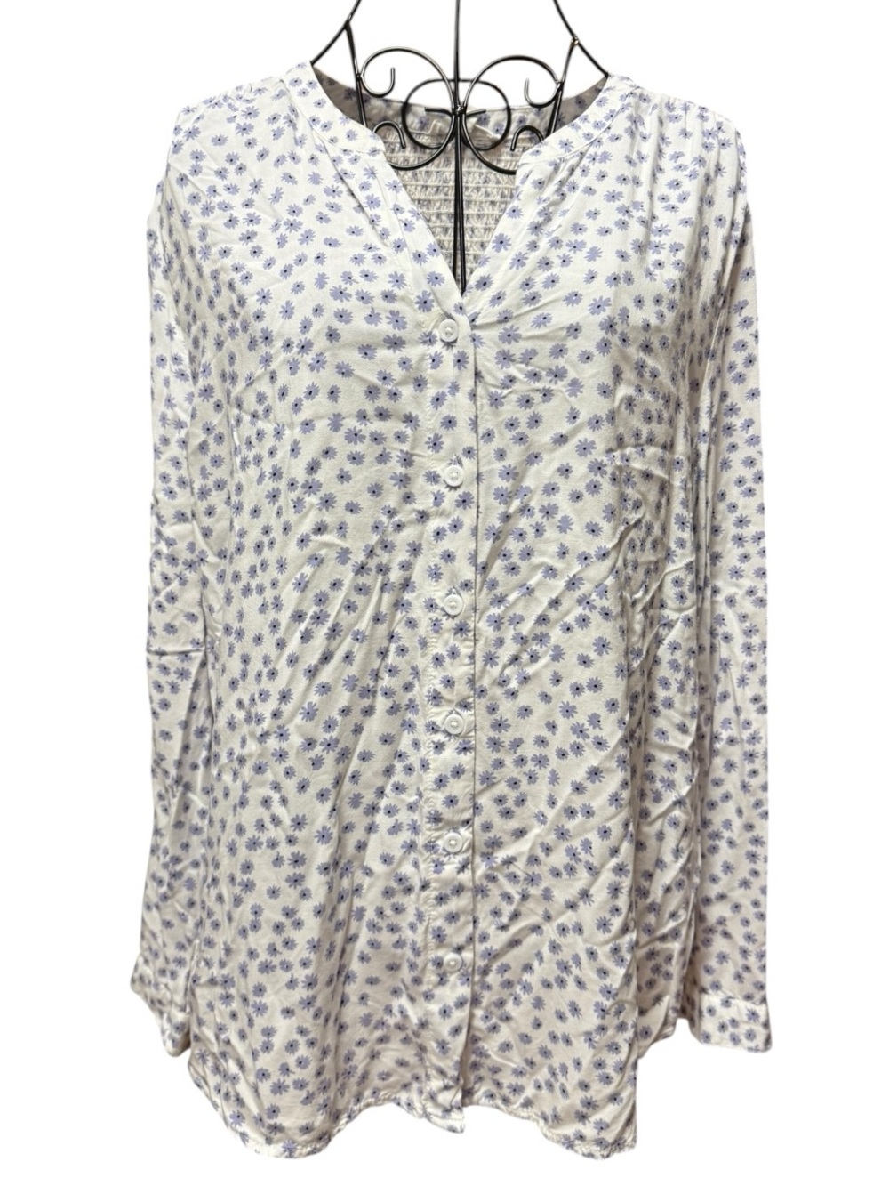 beachlunchlounge White Button-Front Top with Blue Floral Print Large